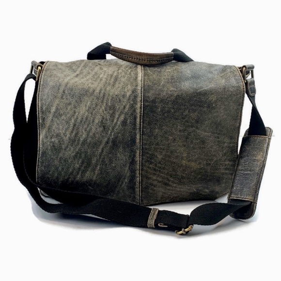 Wilsons Leather Pelle Studio Distressed Bag - Picture 7 of 8